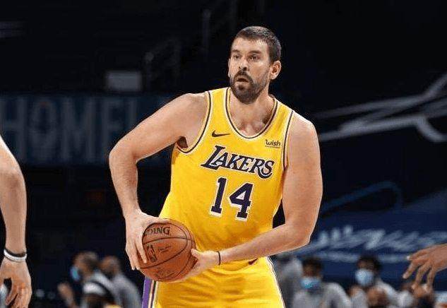 世界杯官方平台-【人物】NBA生涯进入倒计时 小加,被忽略的第一中锋